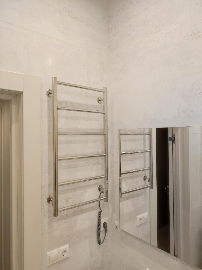 Lux Apartment, Near Metro Vasylkivska Киев Экстерьер фото